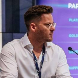 筑牢暑期交通安全防线